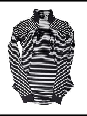 Lululemon 2 Base Runner 1/2 Zip Parallel Stripe Black White